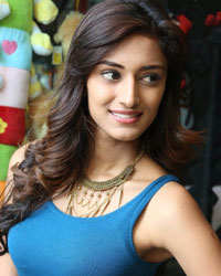 Erica Fernandes